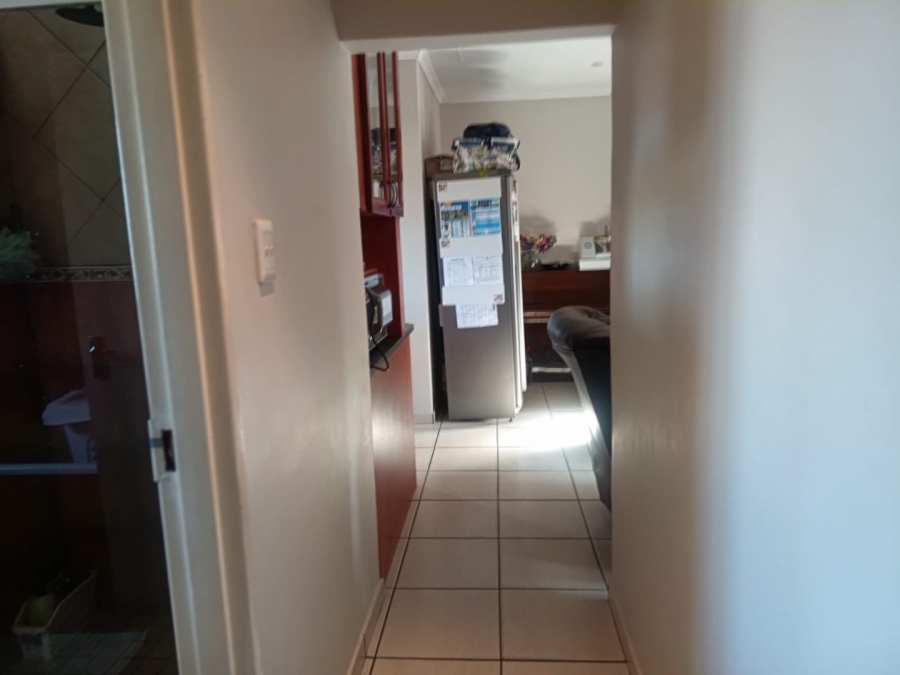 2 Bedroom Property for Sale in Rhodesdene Northern Cape